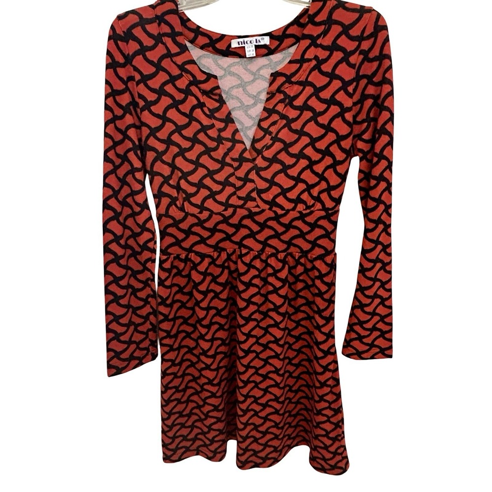 Women's Nico LA, Size M Reddish Orange & Black sweater dress V Neck Geo‎ Twee